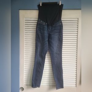 Levi's maternity skinny jeans (S)